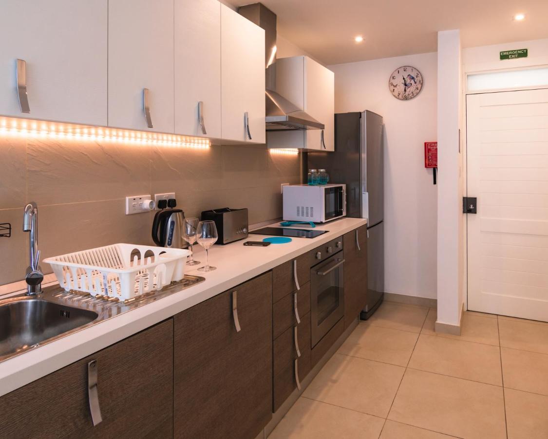 Modern Comfort - 2Br Apartment Center Of St Julians & Paceville Saint Julian's Ngoại thất bức ảnh