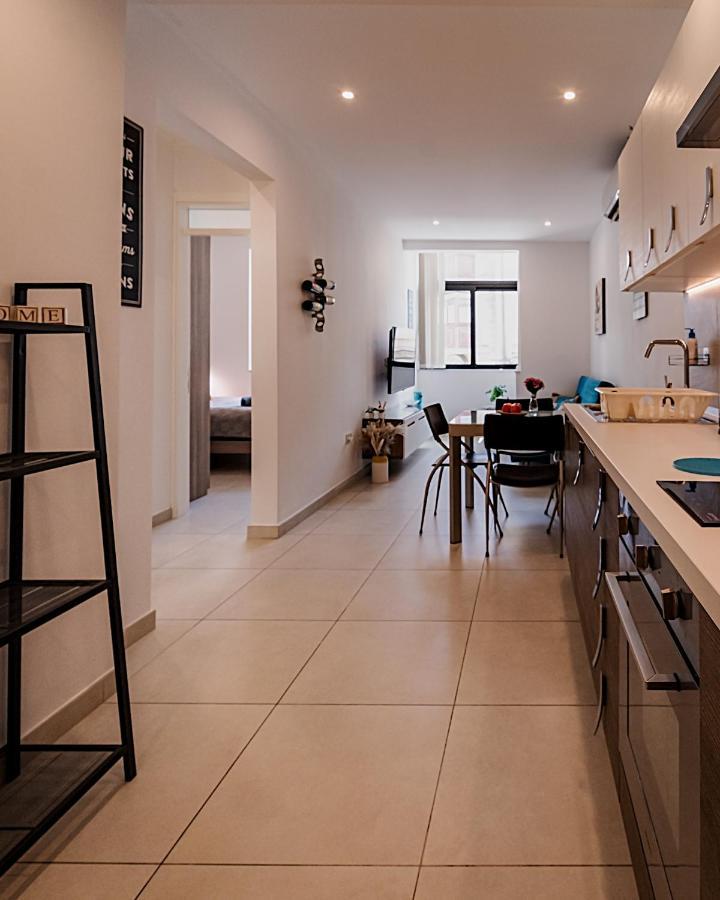 Modern Comfort - 2Br Apartment Center Of St Julians & Paceville Saint Julian's Ngoại thất bức ảnh